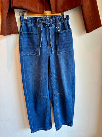 Barrel Jeans