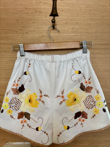 Vintage Embroidered Shorts - EVELYN