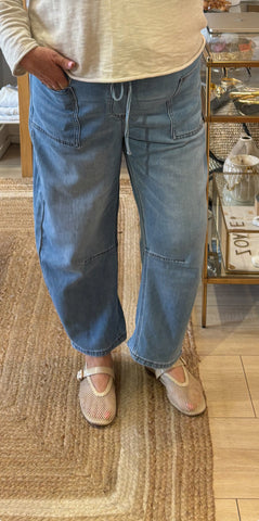 Barrel Jeans