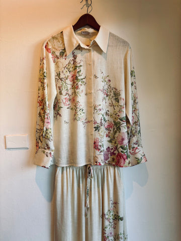 VERITY FLORAL SET