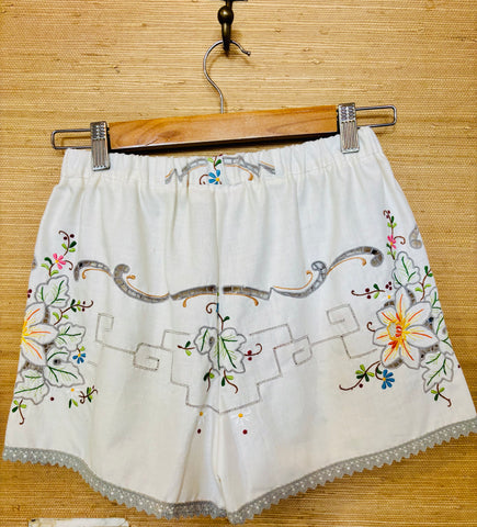 Vintage Embroidered Shorts - Beatrice